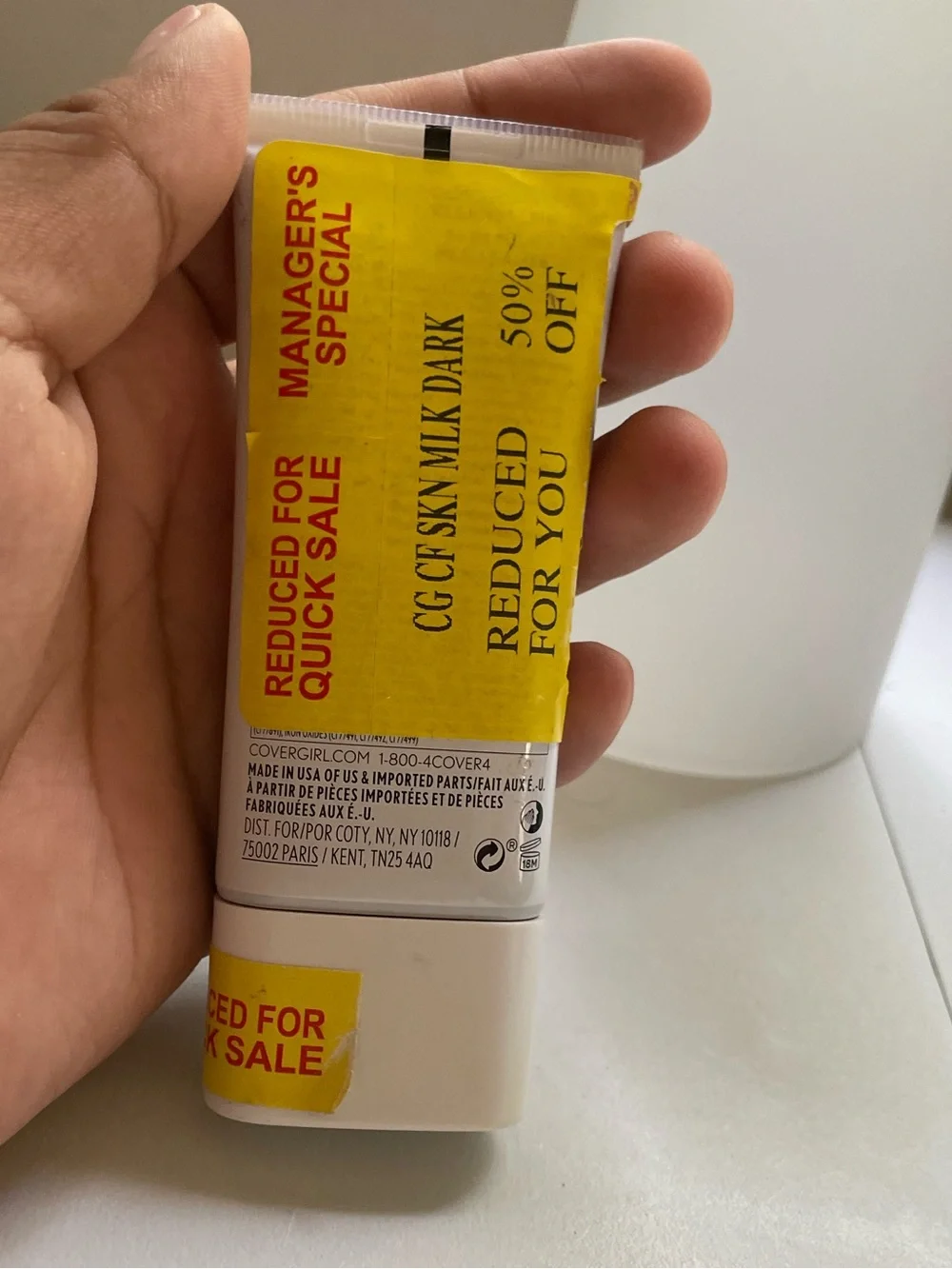 COVERGIRL Clean Fresh Skin Milk Foundation 540 Deep Dark Dewy Finish